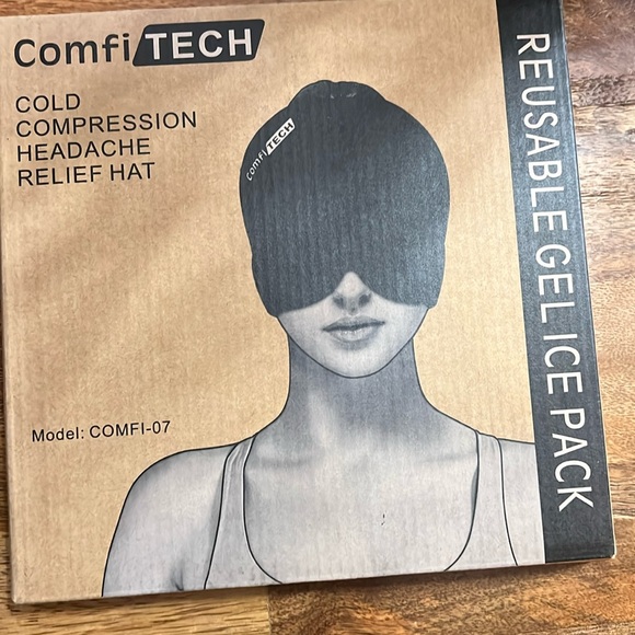 ComfiTech Cold Compression Headache Relief Hat - Picture 1 of 5